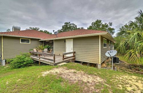 Crystal River Cottage on 1 Acre with Deck and Porch! - Foto 19