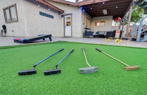 Strip-side Villa, 6 Beds, Pool, Mini Golf, Karaoke - Foto 38