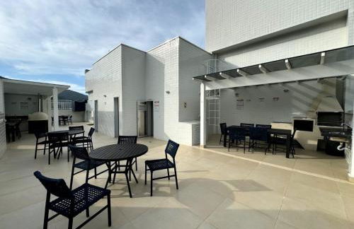 Apartamento novo a 350 m da praia das Toninhas em Ubatuba - 2 dormitórios sendo 1 suite, piscina, varanda gourmet com churrasqueira, ar condicionado, cozinha completa, garagem privativa - Foto 37