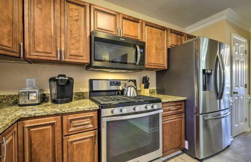 Raleigh Home Near Dining and Shops! - Foto 12