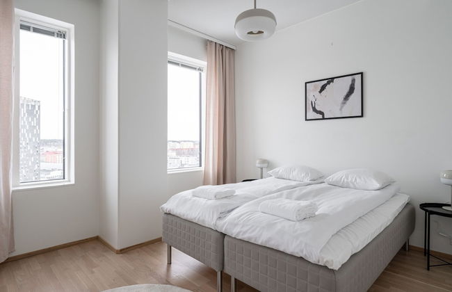 12th Floor Sauna Retreat with Stunning City Views - Photo 7