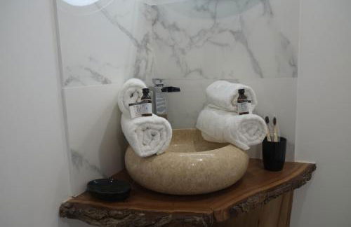 A l'ombre des remparts - Foto 30