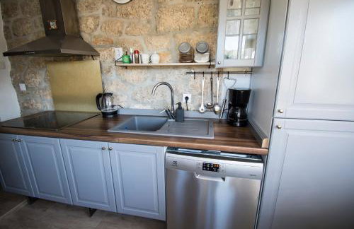 Apartments Mali Dvor Novigrad - Photo 52