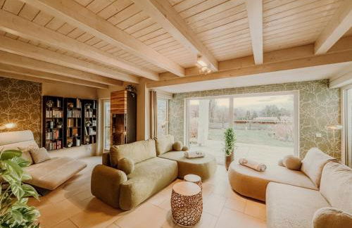 Schäfers - Ihr Wohlfühlort - Hochwertige Ausstattung, Naturgrundstück mit Bachlauf, Terrassen, WLAN, Parken - an 2 Seen bei Leipzig - Foto 4