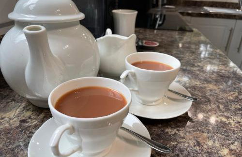 Muddy Paws Cottages - The Nook - Photo 27