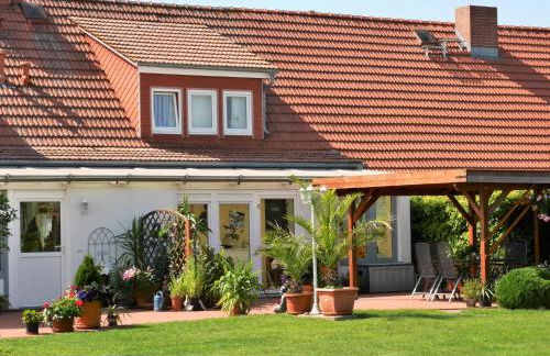 Hübsches Appartement in Am Salzhaff mit Kamin - Foto 7