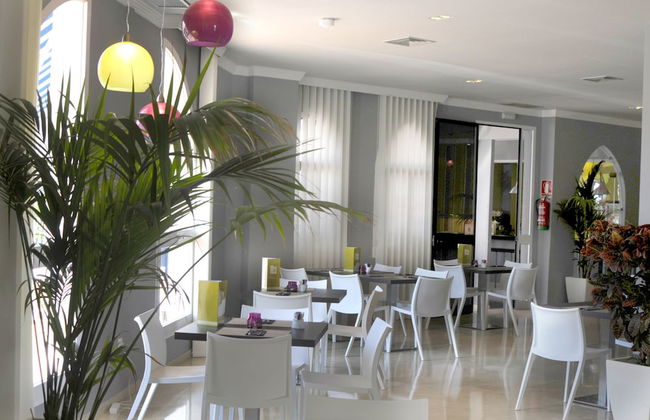 Apartamentos Ona Campanario - Photo 51