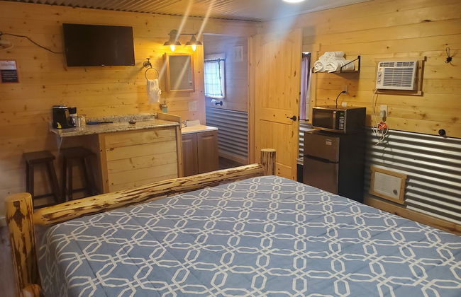 Glacier Acres Guest Ranch - Foto 15