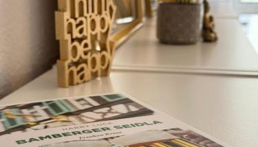 Mittendrin, zentrale & gemütliche Stadtwohnung - Foto 3