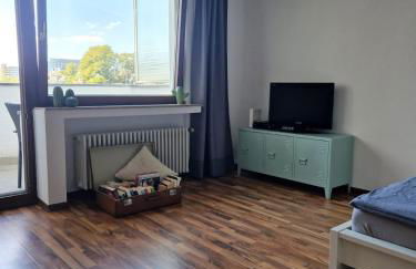 Well located flat with balcony - Foto 4