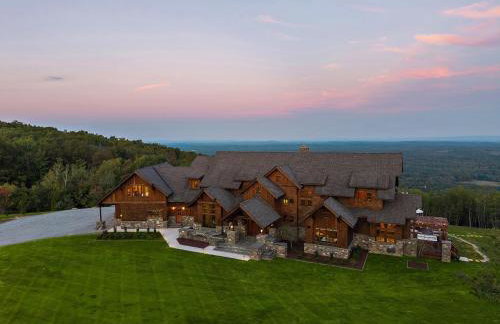 Pinnacle Pointe by Relaxtay 600 Acre Private Luxury Estate with Spa, Pool, Theater and Lake - Foto 20