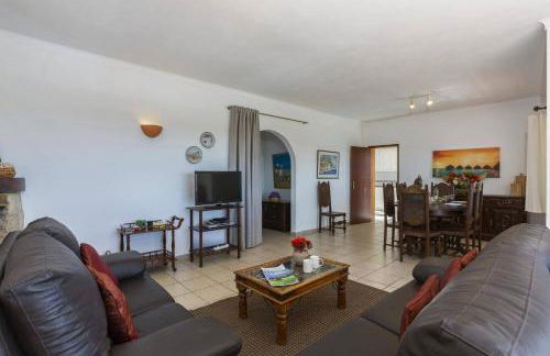 Villa Colina do Sol by Villa Plus - Photo 8