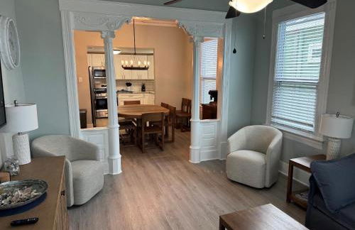 Family & Pet-Friendly - Walk to Beach & Pier - Foto 7