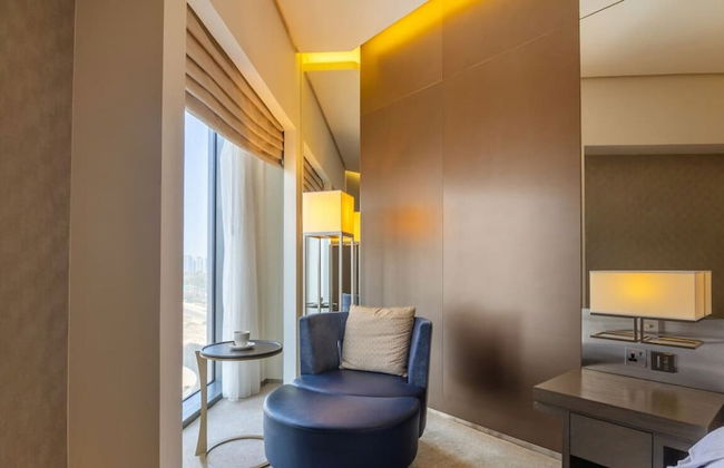 Modern 1BR Near Dubai Frame With City Views - Photo 11