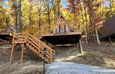 Lovely Rural Cabin Nestled Among Nature by Tappan Lake in Ohio - Foto 1