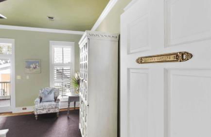 30A Grayt'n Greatful by Avantstay Charming Home+cottage, Walk to Western Lake - Foto 48