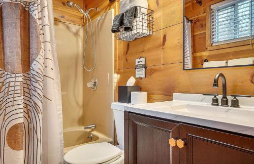 Sautee Nacoochee Mtn Paradise with Spacious Deck! - Foto 16