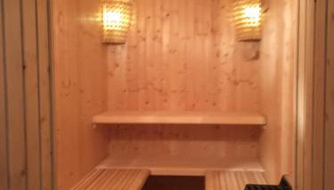 Luxury Seaside Villa with a classic Mediterranean Olive Garden, a fully equipped Professional Kitchen, Pool, Sauna, Padle Boards and Canoe - Miolin Beach House - Foto 5