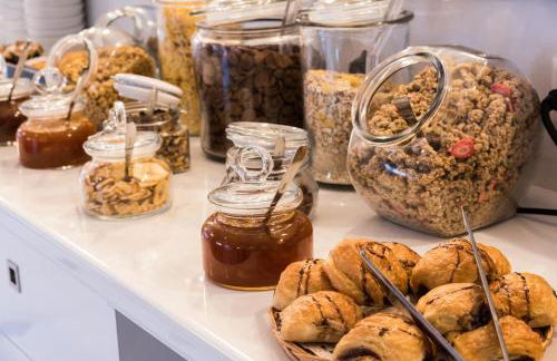 Windmill Hotel - Foto 17