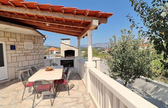 Villa Ivana - Three-bedroom Villa With Private Pool - Photo 30