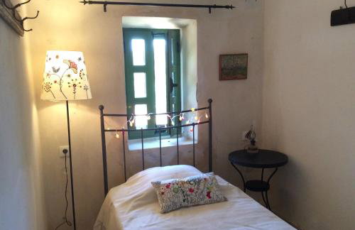 Lillian's Traditional House - Photo 28