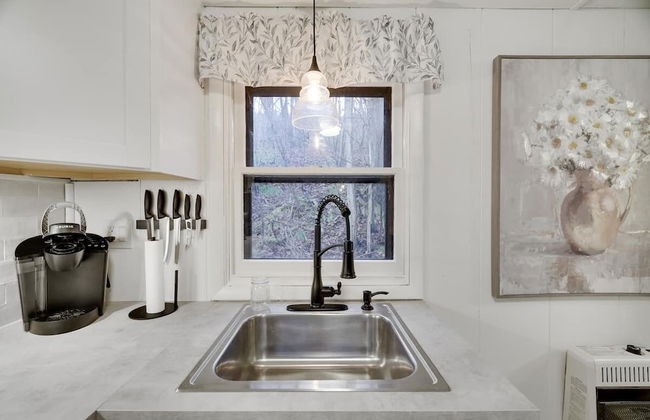 Little Gray Cabin 2 Bedroom Home by RedAwning - Foto 14