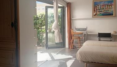 Appartement avec beaucoup de cachet central et calme - Foto 5