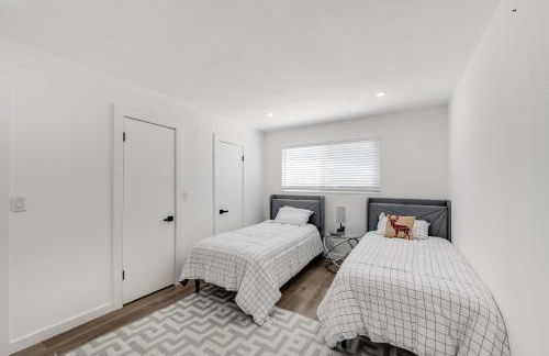 4BR Escape - Mtn Views Private BBQ - Foto 18