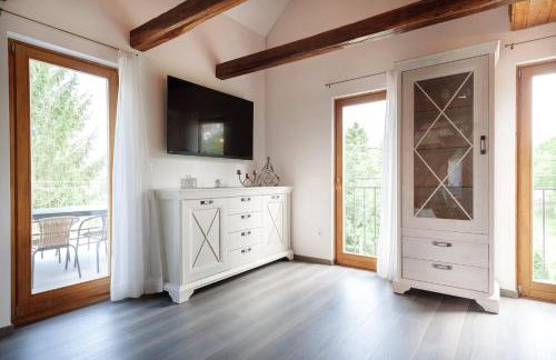 Traditional Houses Korana River - Photo 37