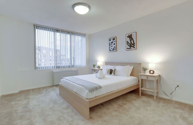 Crystal City Apt Close to Airport - Foto 8