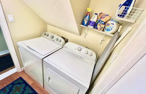 Big, Tidy, Cushy, & Activities - Foto 9