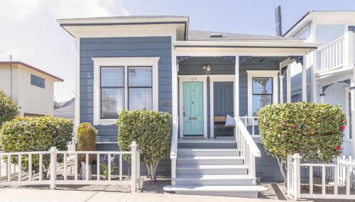 3814 Surf's Up! home - Photo 1