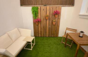 Estudio junto a Plaza Merced 2 - Foto 1