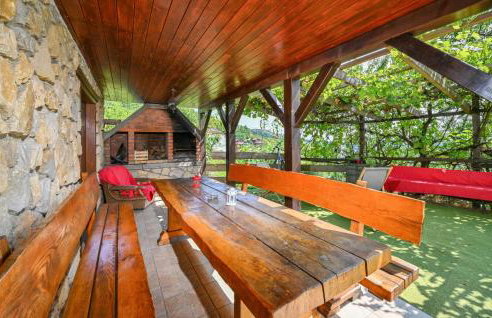 Cozy Home In Vrhi Vinagorski - Foto 11