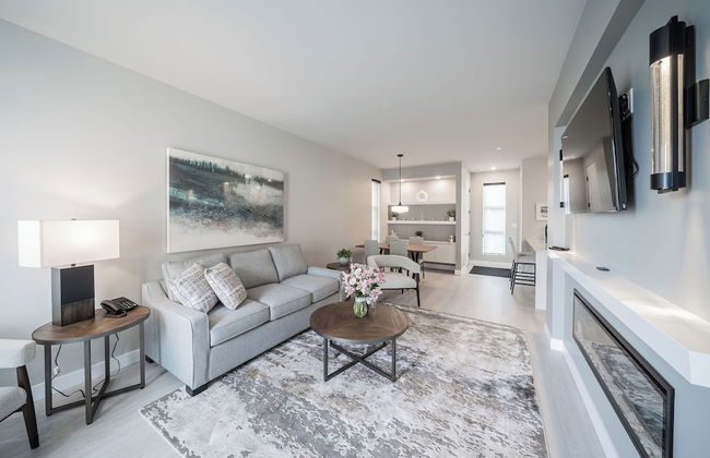 Sunrise Ridge Waterfront Resort - Photo 9