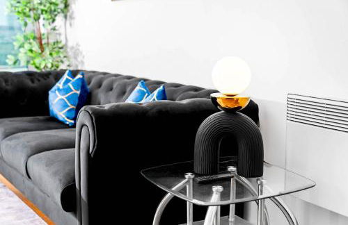 Stylish Apartment - City Centre - Secure Parking - Fast Wifi - Balcony 279O - Foto 17