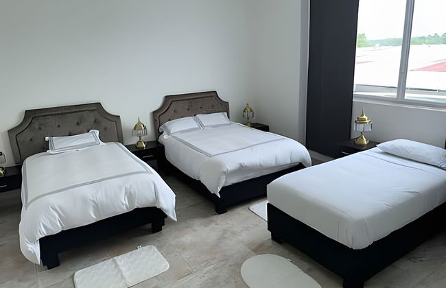 RIO HOTEL - Photo 21