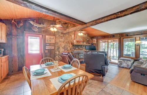 Screened Porch! Lakefront Gem in Boyds Branch Bay - Foto 9