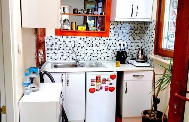 Cemed House - Photo 17