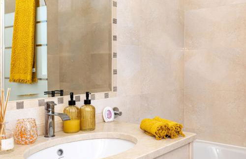 Citrus Residence, Serene Lemon Blossom Villa - Foto 27