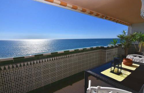 Apartamento en Playa Semi-Privada - Foto 1