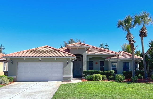 Lovely Lakeside 4-bed Pool Home At Villa Sol-3125 4 Bedroom Home by RedAwning - Foto 34