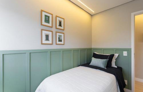 Apto 2qts, Ar Condicionado, Piscina, Churrasqueira, Finamente Mobiliado e Decorado - Foto 13