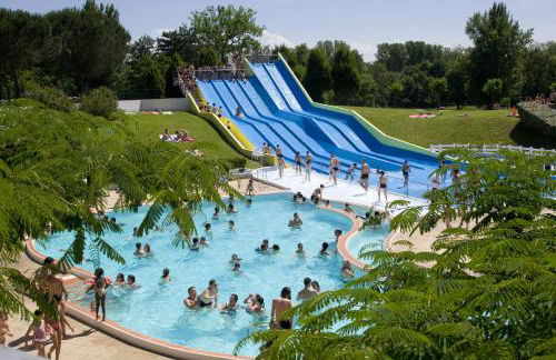 Villa à Castres, Maison 10 personnes avec piscine privée, jardin et 5 chambres - Photo 26