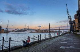 Modern 2 Bed Sleeps 6 near O2 ExCeL Enjoy river views and easy access to the IFS Cloud Cable Car Features 2 bedrooms plus a sofa bed for 6 guests - Foto 24