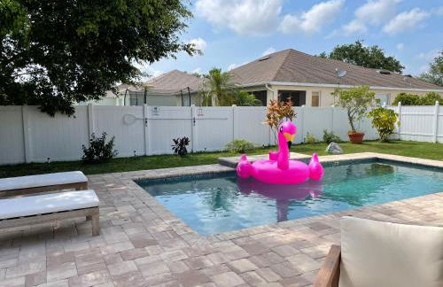Paradise Heated Pool Home Near IMG and Siesta Key Beach - Photo 1