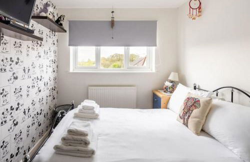 Spacious 3bed semi/Gamesroom/Drive/10mins to City - Foto 25