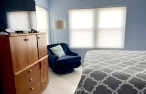 Quiet direct oceanfront 2 bed 2 bath condo w/pool - Foto 24