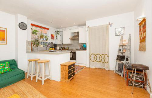 Beautiful 1BR Apartment in Clapton, 5 mins Overground St - Foto 15