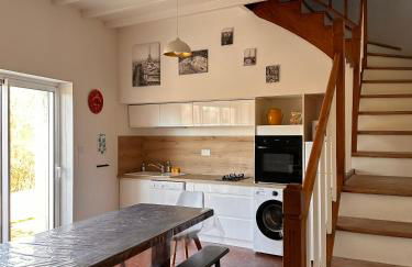 Une maraîchine en bord de conche avec barque sans linge de maison - Foto 14